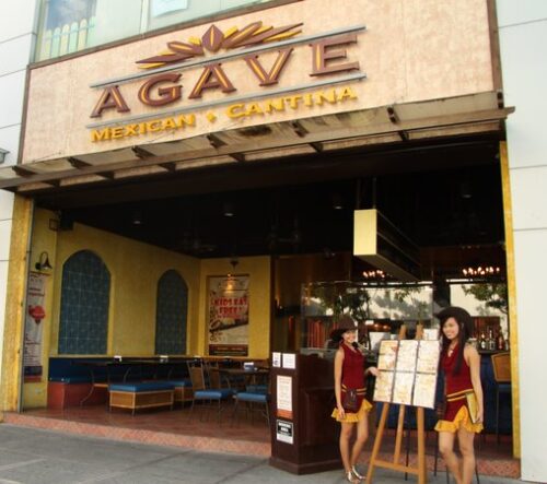 entrance-next-to-nike