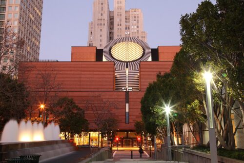 San_Francisco_Museum_of_Modern_Art_in_2011