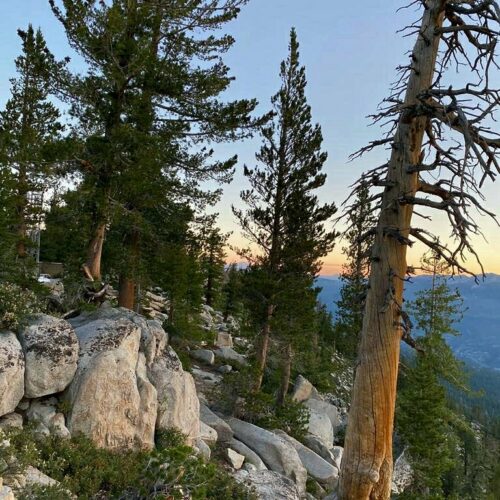 boulders-along-the-cliff