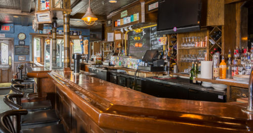 fins raw bar