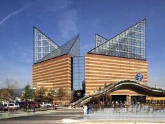 Tennessee Aquarium