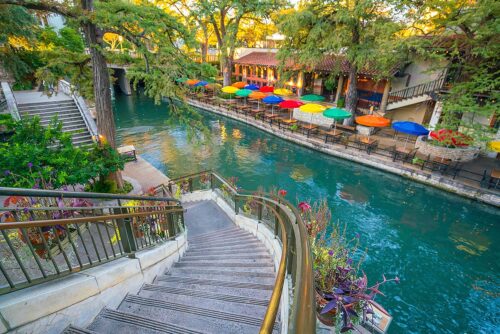 river-walk-in-san-antonio