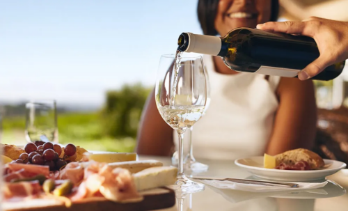 wine-pouring-slide